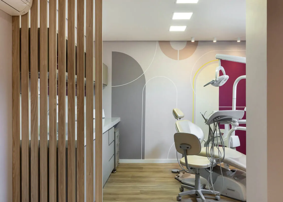 Um consultório da clínica Aurora Odontologia